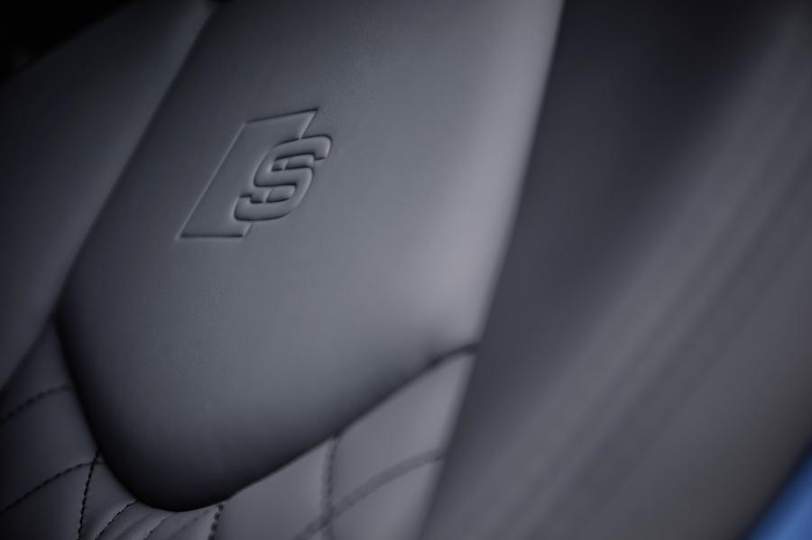 Детали интерьера Audi TTS Coupe (8S) 2018 года  (WW) (фото 187 из 254)